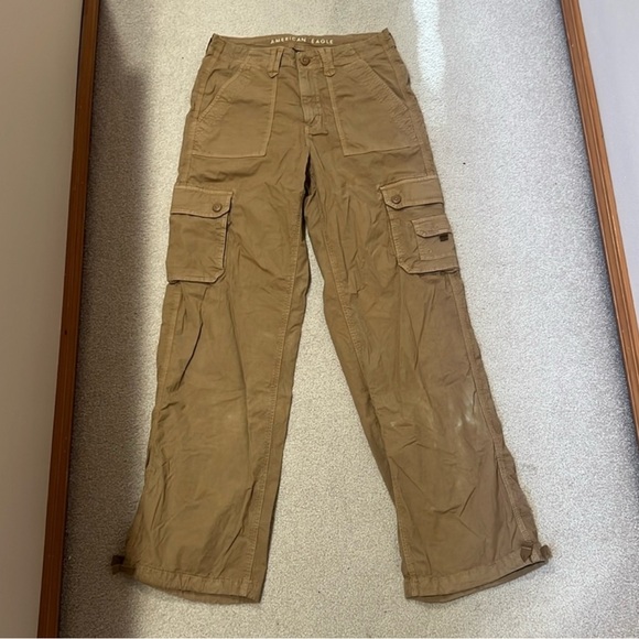 American Eagle Outfitters Tan Cargo Pants - Picture 1 of 5
